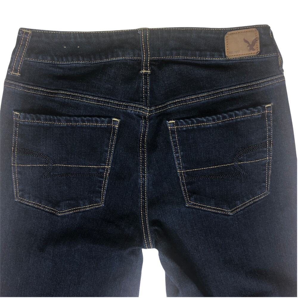 American Eagle Outfitters Dark Wash Super Stretch Jeans - Size 4 - Picture 6 of 11